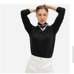 Everlane Organic Cotton Crewneck Sweater, Black, size medium
